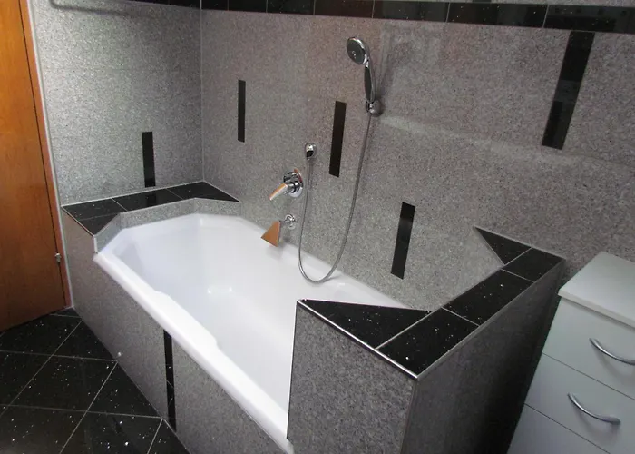 Apartament Am Heuchelberg